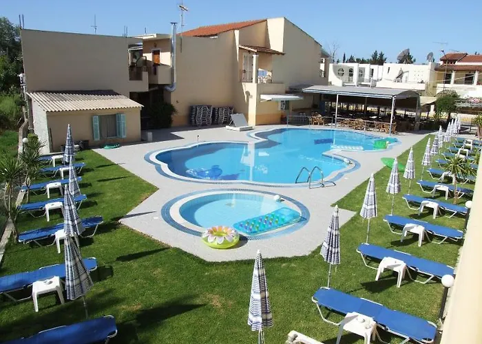 Hotel Panorama Apts Cfu 2*