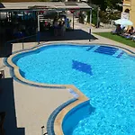 מלון Panorama Apts Cfu רודה